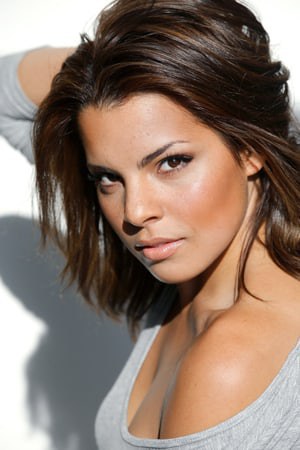 萨拉·蒙特斯 Sara Montez照片