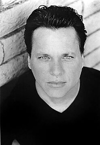 马科斯·A.费拉斯 Marcos A. Ferraez照片