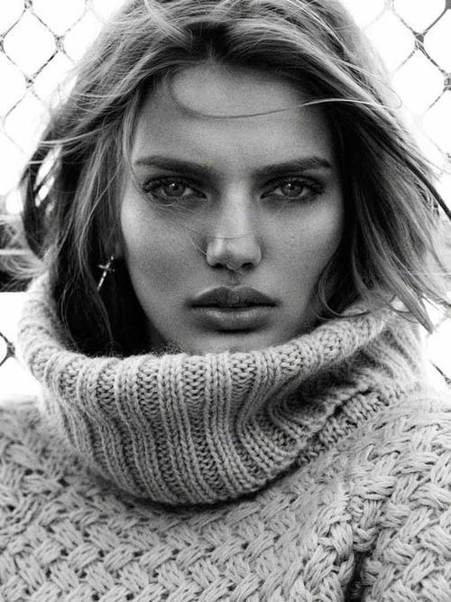 布莱克叶·埃南 Bregje Heinen照片