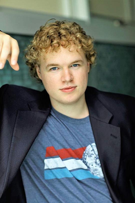 凯莱布·J·塔格德 Caleb J. Thaggard照片