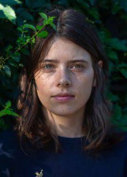 夏洛特·威尔斯 Charlotte Wells照片