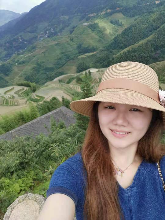 杨木子 Muzi Yang照片