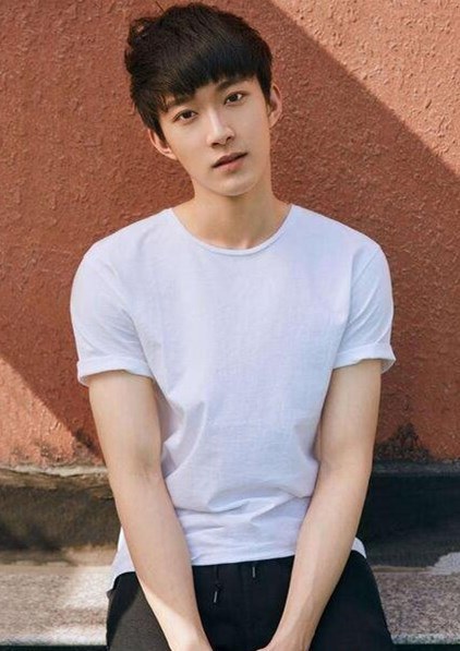 曹恩齐 Enqi Cao照片