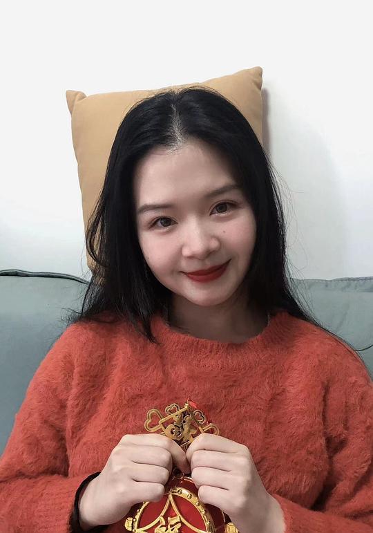 江苗苗 Miaomiao Jiang照片