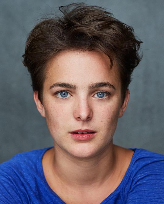 菲莉皮娜·维莱芝 Philippine Velge照片