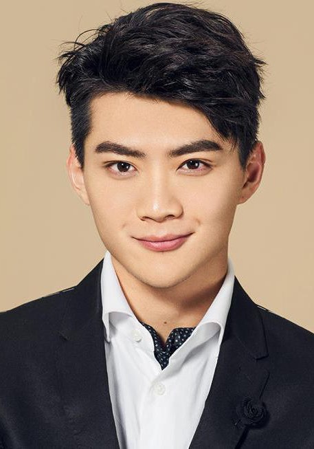 杨博潇 Boxiao Yang照片