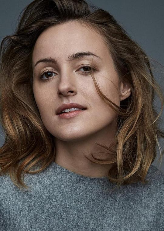 雷娜特·赖因斯夫 Renate Reinsve照片