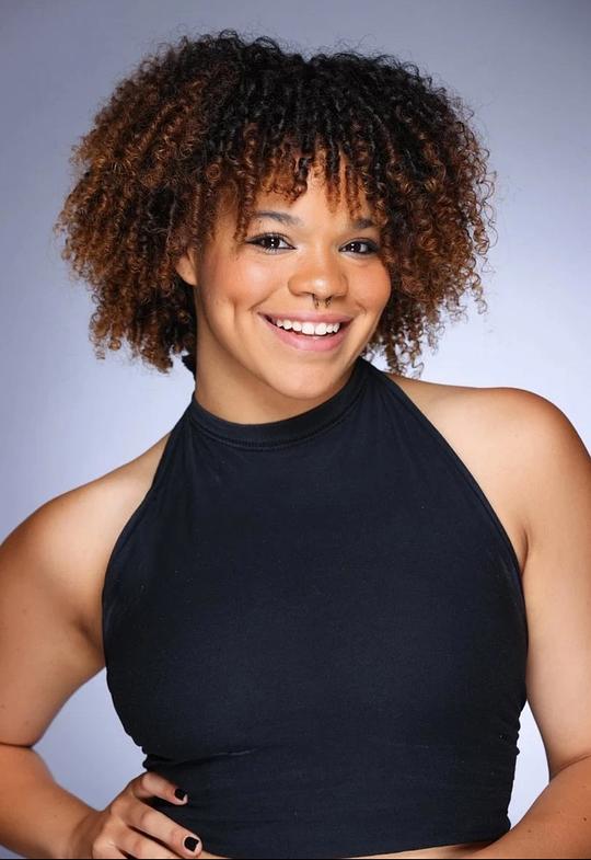 田宫·路易斯 Tamiya Lewis照片