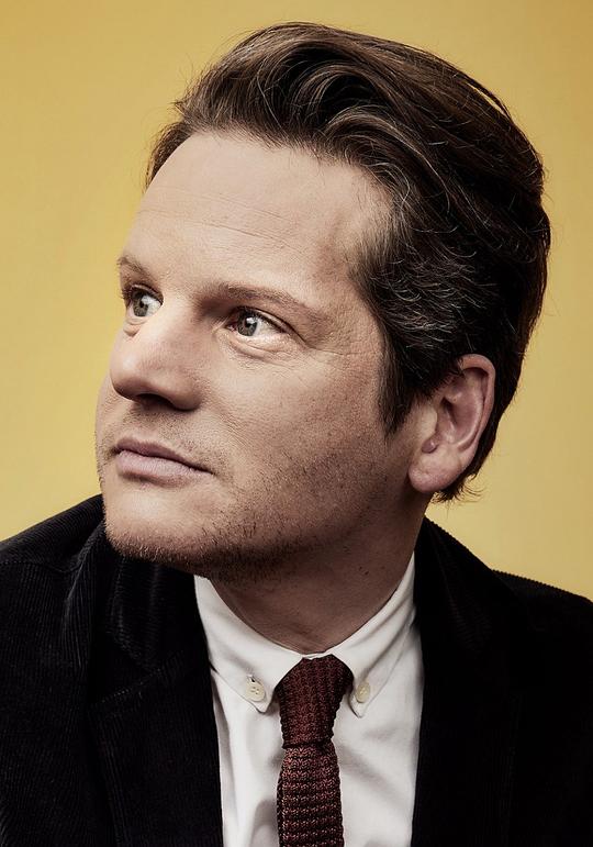 格拉汉姆·摩尔 Graham Moore照片