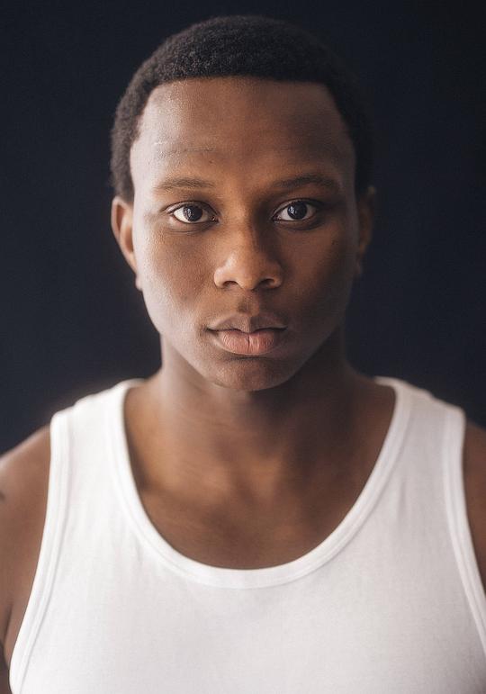 阿约梅德·阿德根 Ayomide Adegun照片