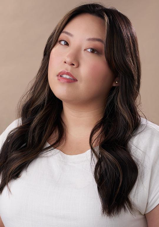 珍尼佛·郑 Jennifer Chung照片