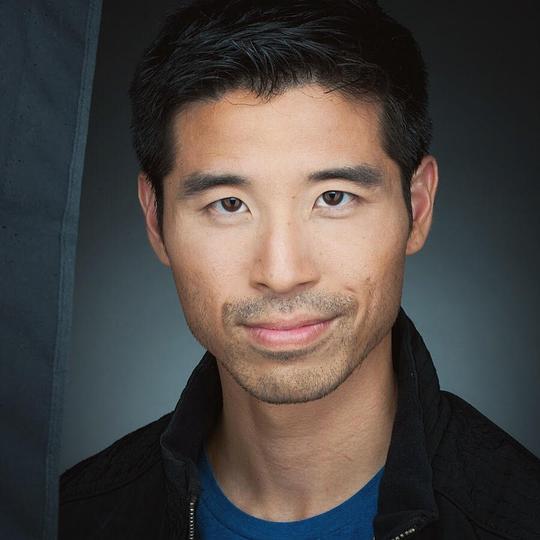 乔恩·李·布罗迪 Jon Lee Brody照片