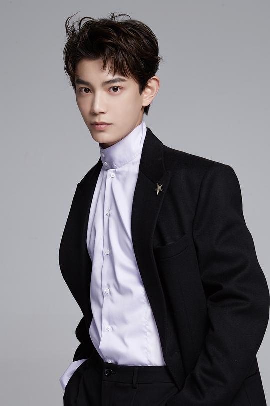 丁禹兮 Yuxi Ding照片