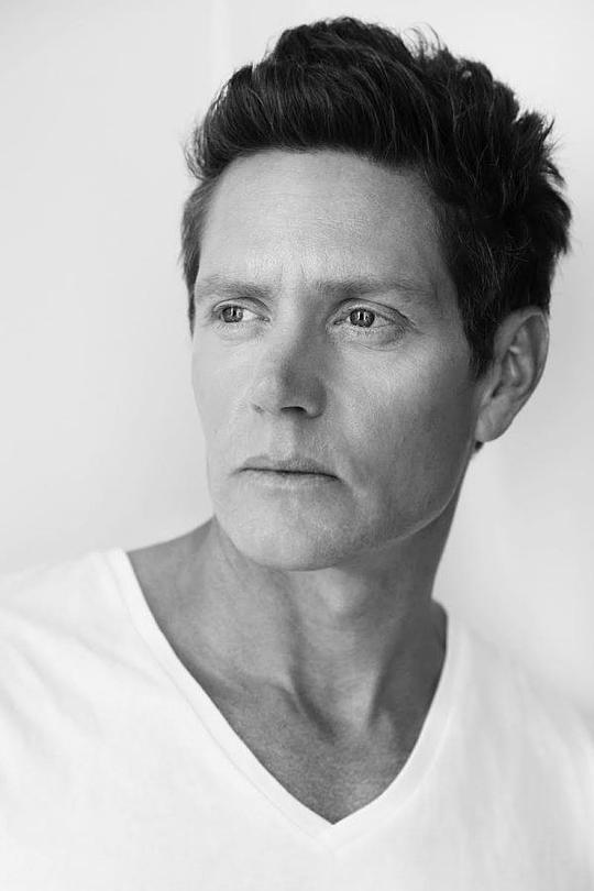 内森·佩吉 Nathan Page照片