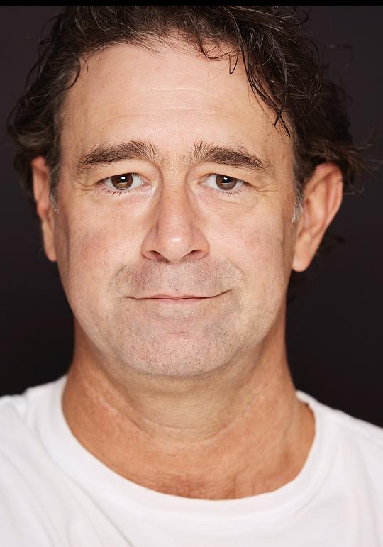 格莱特·皮罗 Grant Piro照片