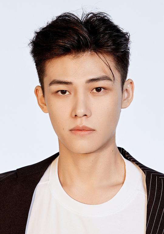 谢春懿 Chunyi Xie照片