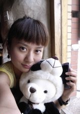 黄宇诗 Ursule Wong照片