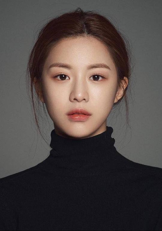 高允贞 Yoon-Jung Go照片