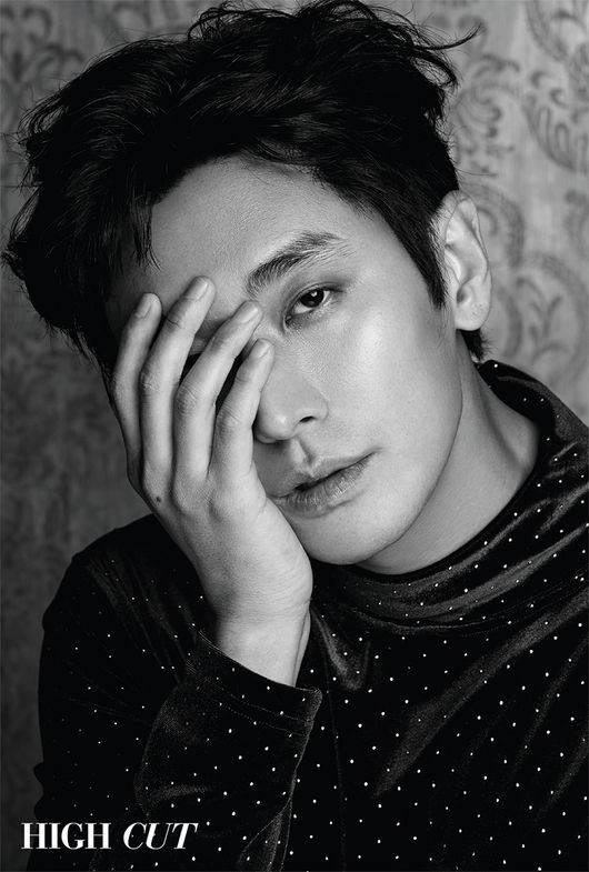 朱智勋 Jihoon Ju照片