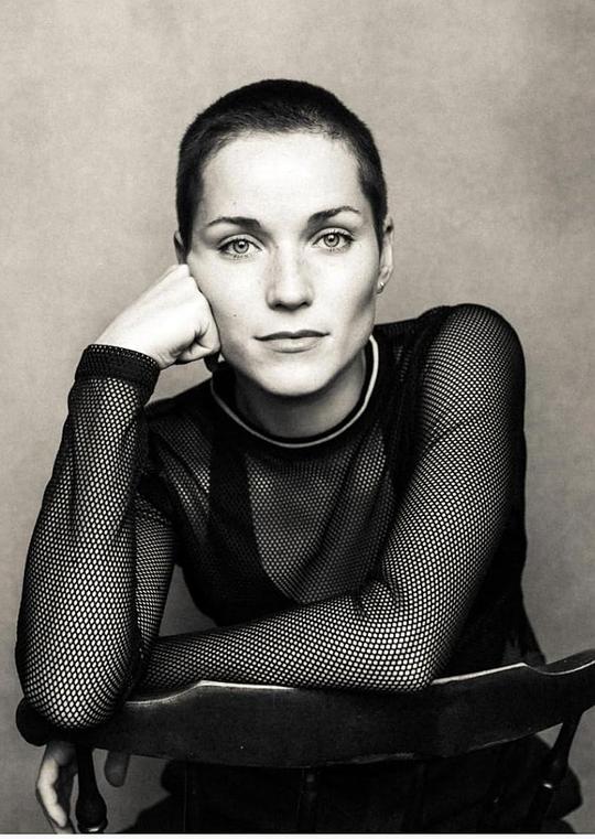 裘德·马克 Jude Mack照片