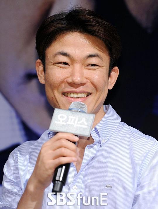 洪元灿 Won-Chan Hong照片