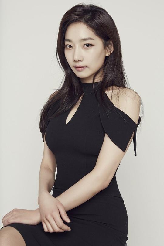 宋宥弦 Song Yoo-hyun照片