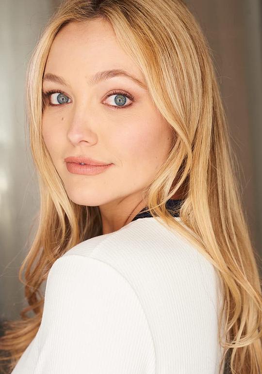 阿曼达·琼斯 Amanda Jones照片