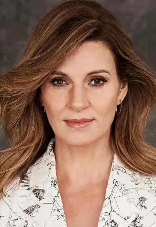 萨拉·怀斯曼 Sara Wiseman照片