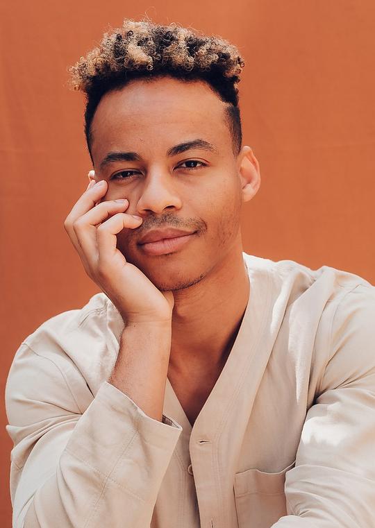 马克·圣·西尔 Mark St. Cyr照片