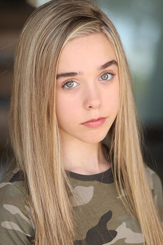 珍娜·戴维斯 Jenna Davis照片