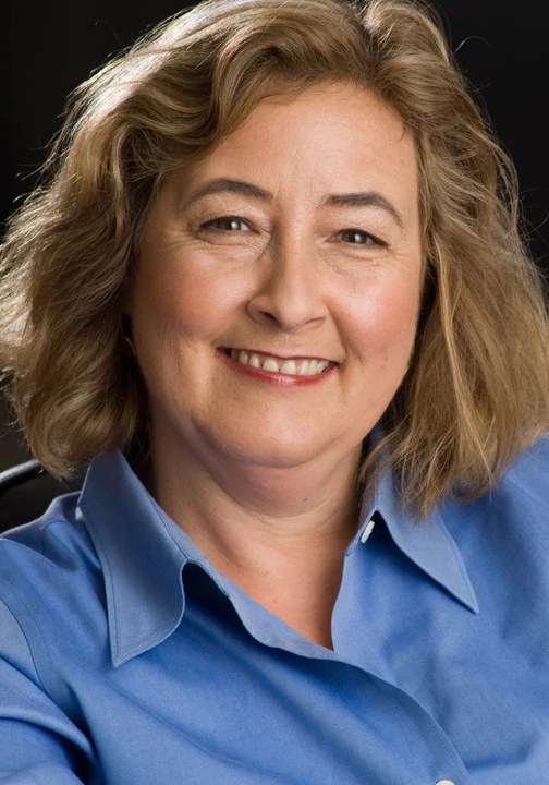 洛丽·邓盖 Lori Dungey照片