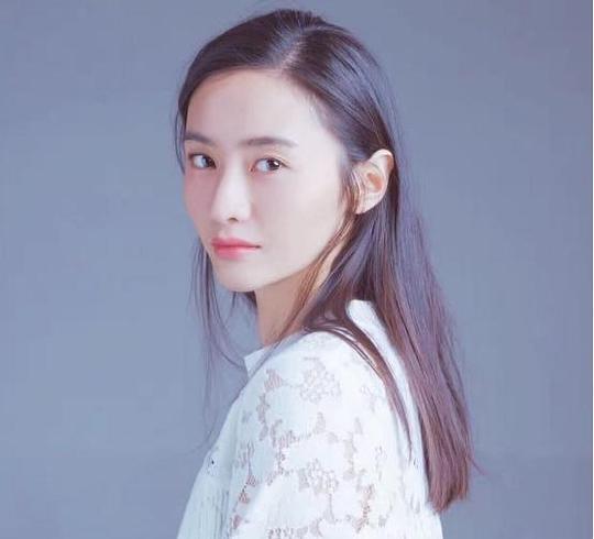 何昕霖 Xinlin He照片