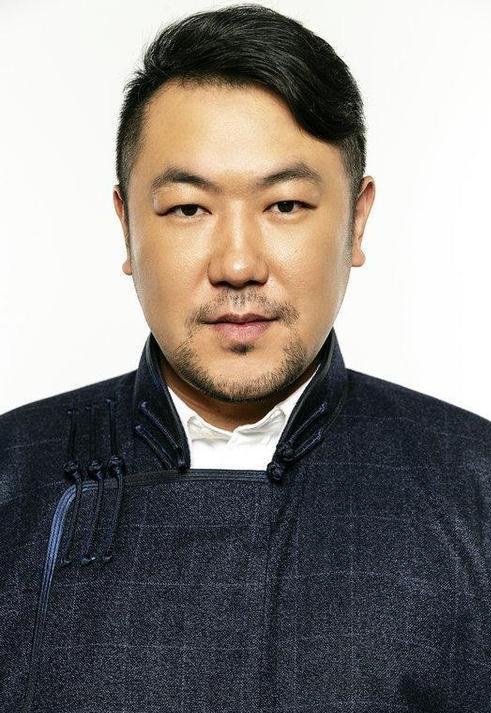 苏日雅 Suryaa照片