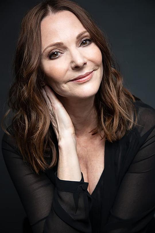 丽贝卡·莱恩斯 Rebecca Lines照片