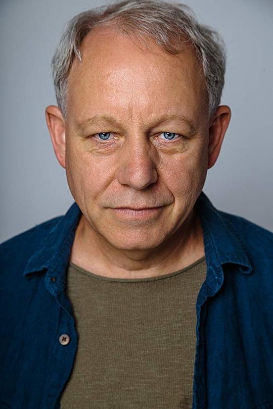 布拉德·格林奎斯特 Brad Greenquist照片