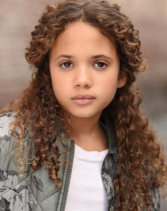 斯嘉丽·斯宾塞 Scarlet Spencer照片