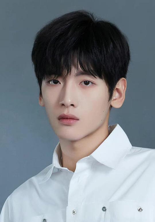 翟潇闻 Xiaowen Zhai照片