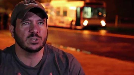 麦克斯·亚当斯 Max Adams照片