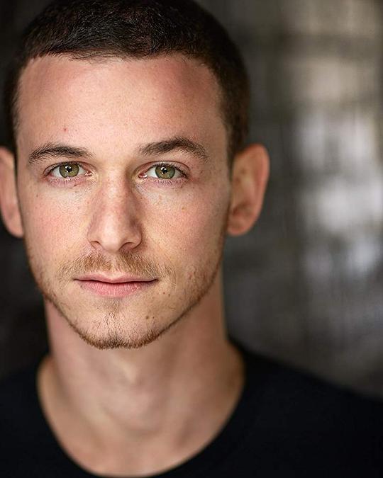 亚伦·沃多沃兹 Aaron Vodovoz照片