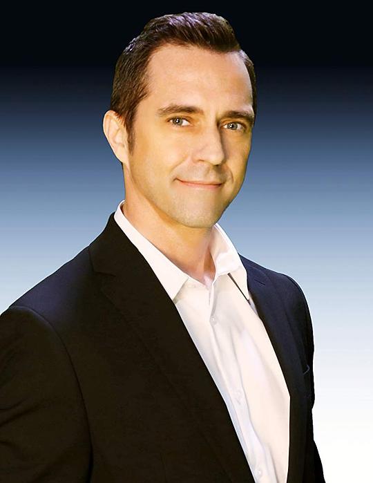 乔恩·道格拉斯·雷尼 Jon Douglas Rainey照片