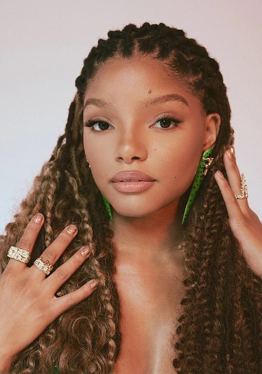 海莉·贝利 Halle Bailey照片