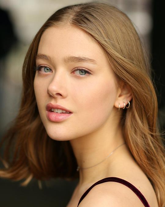 杰西卡·亚历山大 Jessica Alexander照片