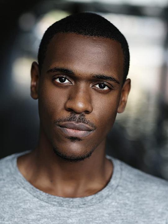 阿布巴卡尔·萨利姆 Abubakar Salim照片