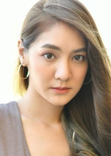 纳塔蒙·阿姆卡诺克 Nathamon Ngamkanok照片