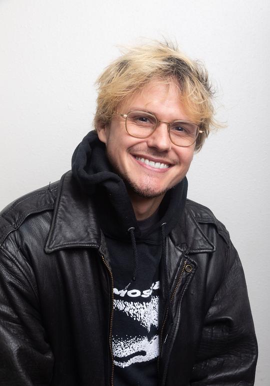 惠特默·托马斯 Whitmer Thomas照片