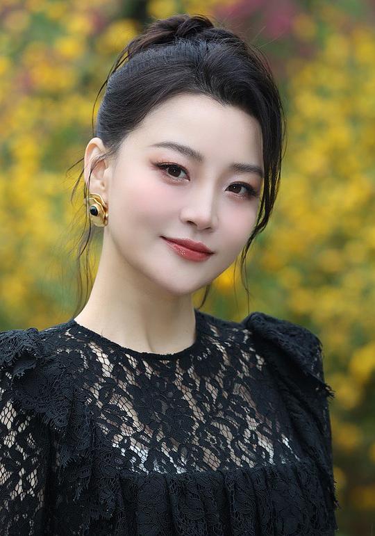 曹雪 Xue Cao照片