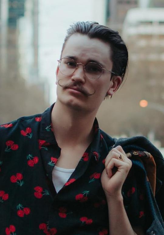 MJ·多宁 MJ Dorning照片