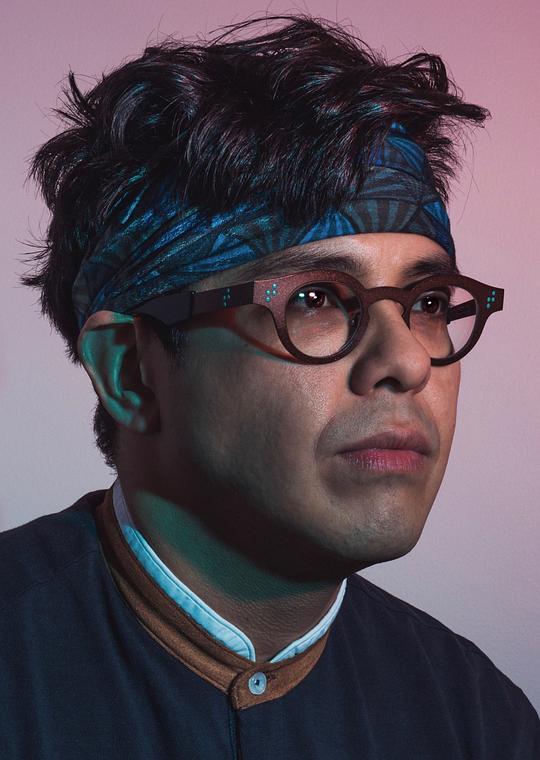 乔治·萨拉萨尔 George Salazar照片