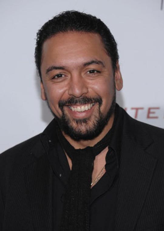 菲利斯·索利斯 Felix Solis照片