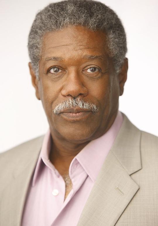 小卢·比提 Lou Beatty Jr.照片